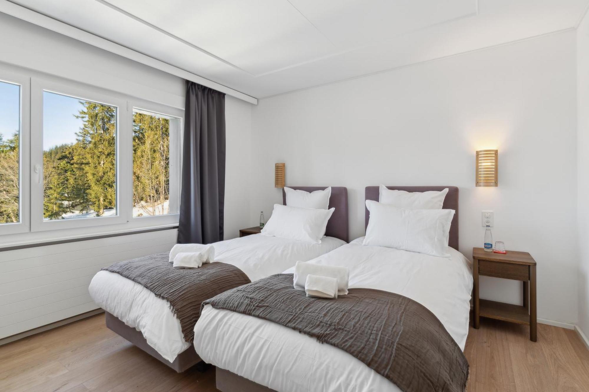 Crans Montana Suites Bagian luar foto