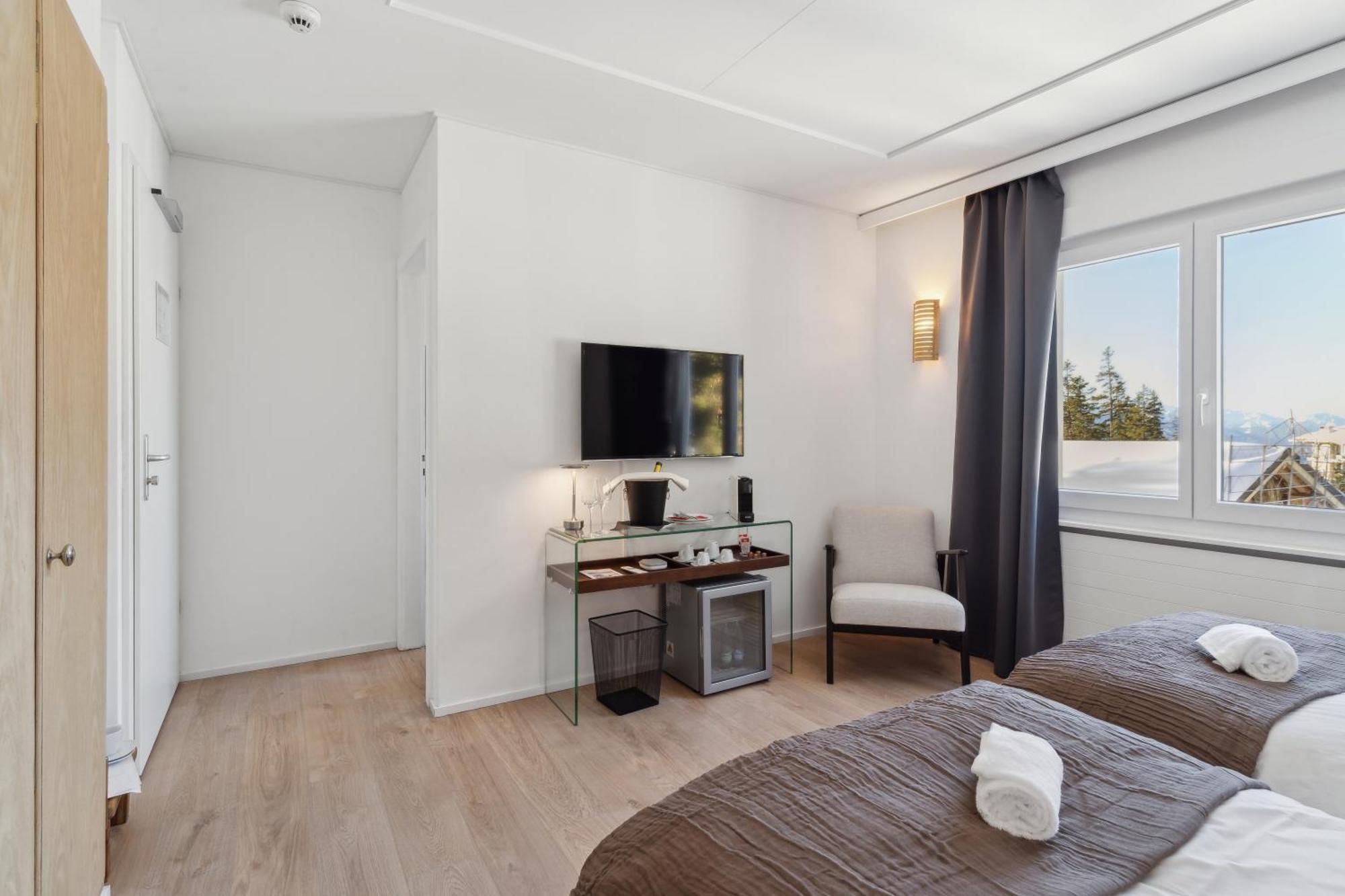 Crans Montana Suites Bagian luar foto